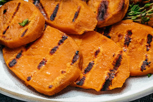 Süßkartoffelscheiben grillen – Einfaches und Leckeres Rezept!